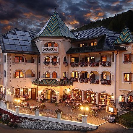 Hotel Ansitz Jakoberhof Ortisei Eksteriør bilde