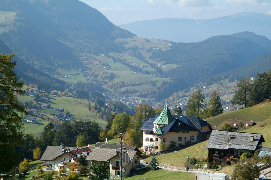 Hotel Ansitz Jakoberhof Ortisei Eksteriør bilde